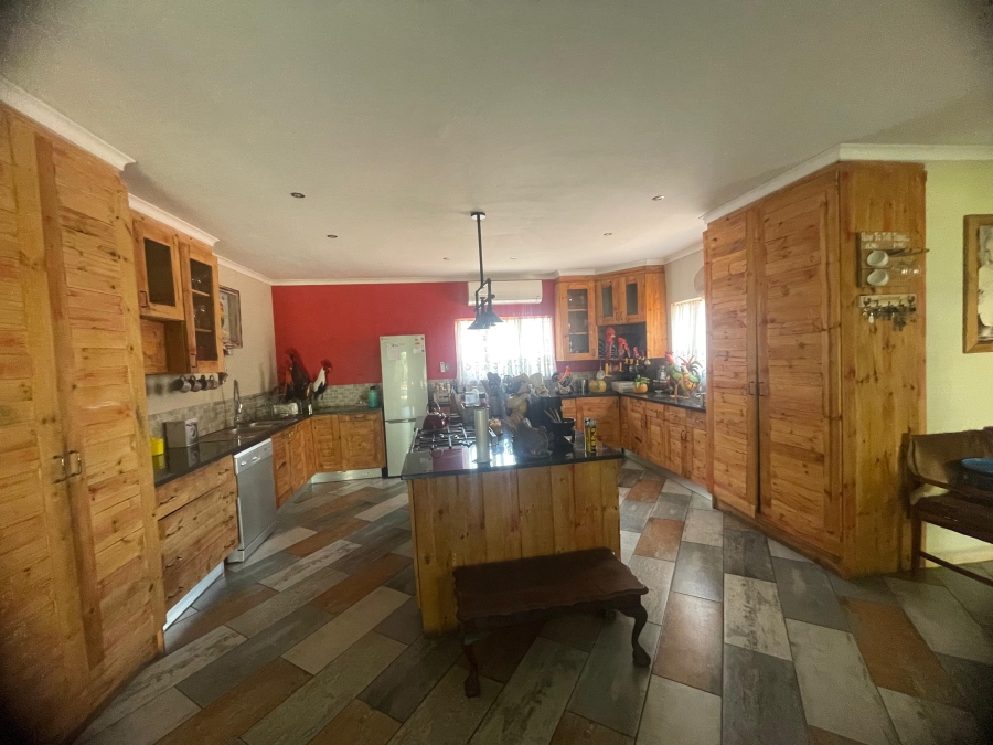 4 Bedroom Property for Sale in Bodorp North West